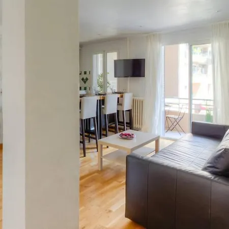 Sur Mer - Sleeps 6, Cosy And Comfortable * Cagnes-sur-Mer