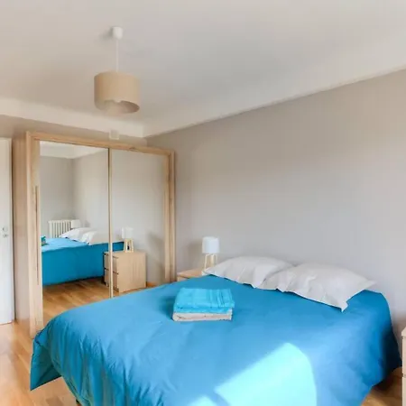 Sur Mer - Sleeps 6, Cosy And Comfortable Apartman Cagnes-sur-Mer