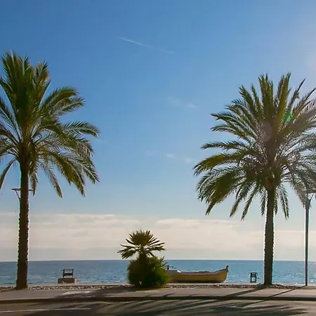 Apartman Sur Mer - Sleeps 6, Cosy And Comfortable *